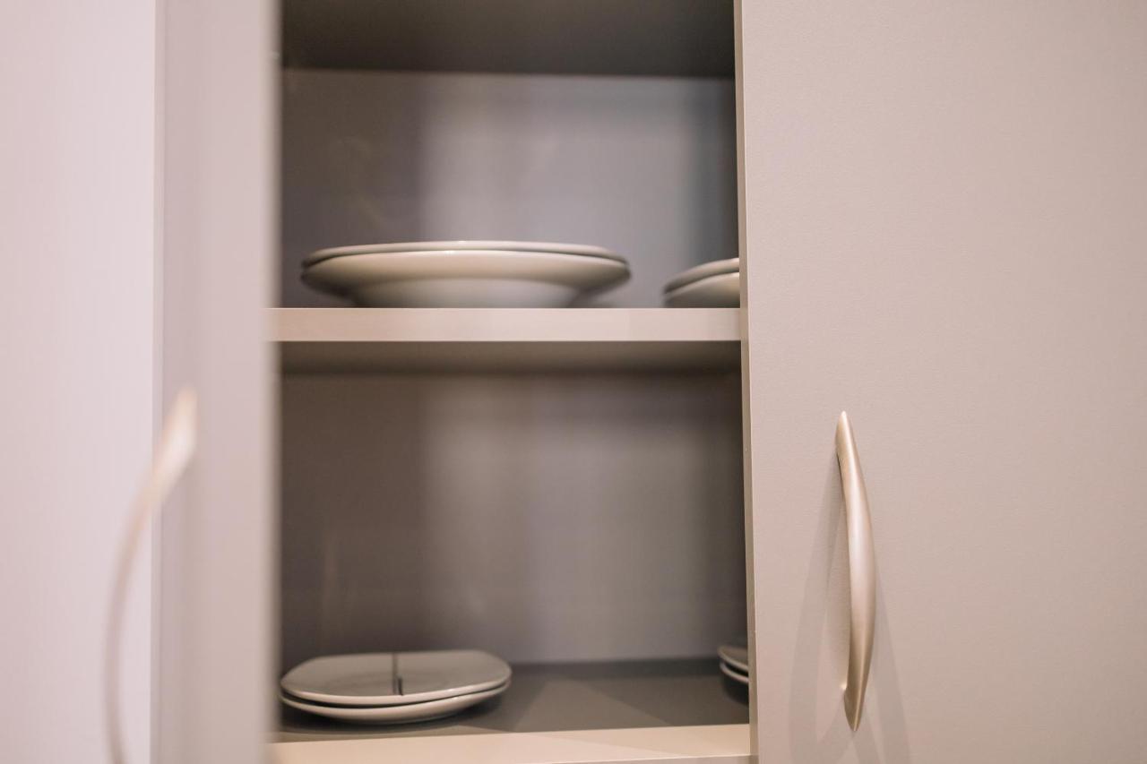 West13 Guest Rooms คราคูฟ ภายนอก รูปภาพ