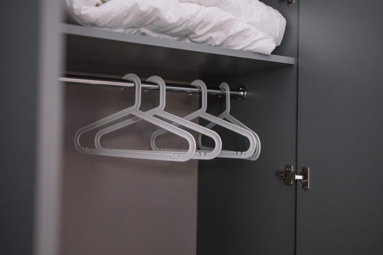 West13 Guest Rooms คราคูฟ ภายนอก รูปภาพ
